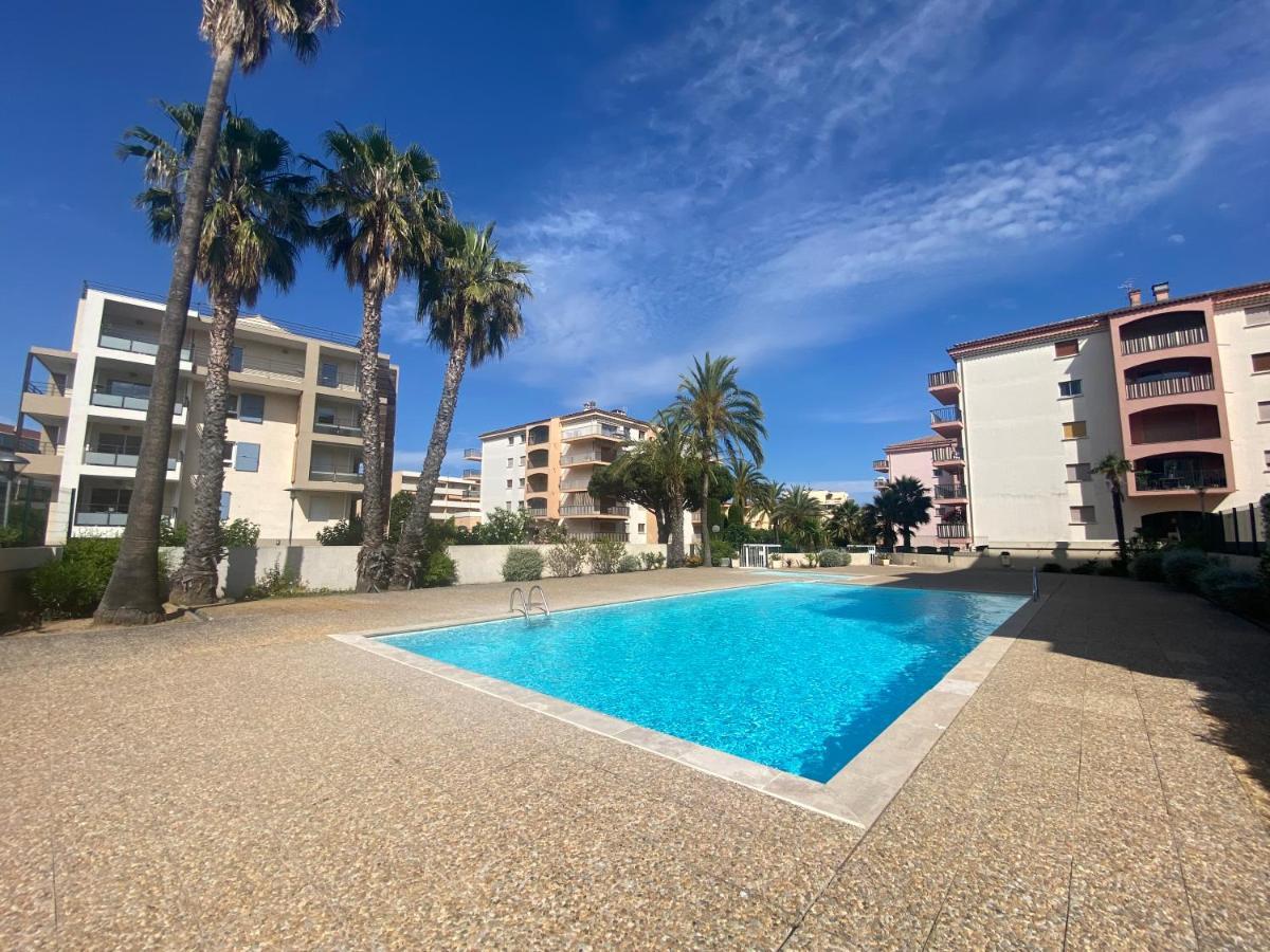 La Palmeraie 2 Chambres Sainte-Maxime Exterior photo